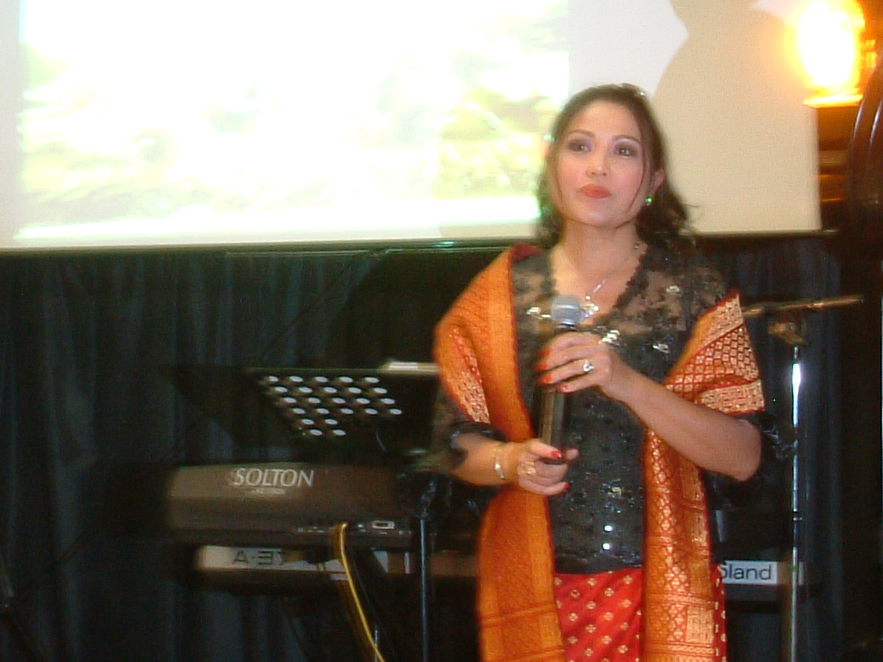 promotionDVDLaoParis241107 030.jpg